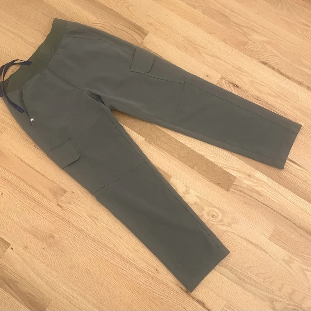 FIGS  Utility Scrub Pants Size XS/S